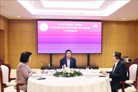 越老柬三国国会主席共进工作早餐。图自越通社