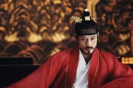 《假冒皇帝》电影中的剧情
