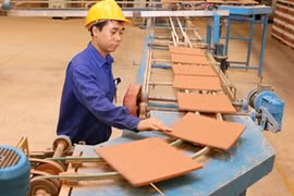 （附图）
