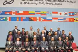 越南参加亚太议会论坛第20届年会 