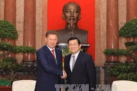 越南国家主席张晋创已会见俄罗斯天然气工业股份公司董事长阿列克谢·米勒