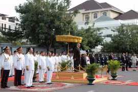 柬埔寨驻越南大使馆举行柬埔寨国庆60周年庆祝典礼