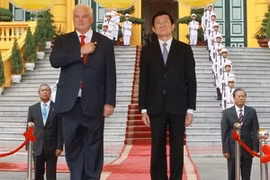 越南国家主席张晋创与巴拿马共和国总统马蒂内利