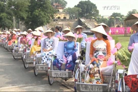 越南将“奥黛”发展成为独特旅游产品