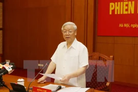 阮富仲总书记在中央反腐败指导委员会第十次会议上发表讲话（图片来源：越通社）