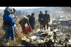 印尼空军运输机坠毁 致使13人死亡