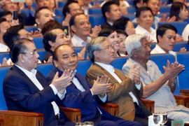 阮春福出席2019年“全国携手关爱困难群众”活动（组图）