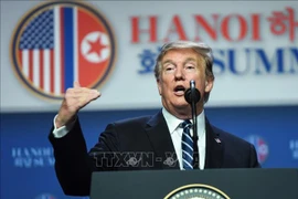 美朝领导人第二次会晤：美国总统唐纳德·特朗普召开记者会（组图）