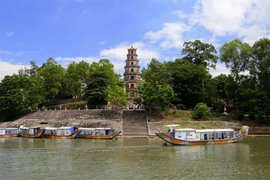 组图：顺化省最古老之寺——天姥寺