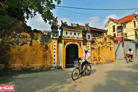 组图：巨陀古村：手工艺村建筑的“活博物馆”