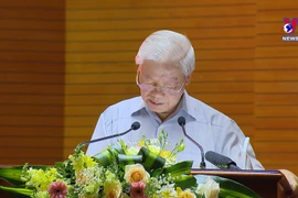 越共中央总书记阮富仲出席全国内政会议