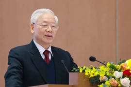 阮富仲：作为人民的公仆，先为群众办实事，全心为国家服务