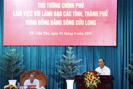 阮春福总理：九龙江三角洲应集中化解困难 坚决打赢防疫攻坚战