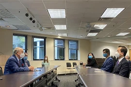 新冠肺炎疫情：越南驻美大使馆向马里兰州捐赠1万只口罩