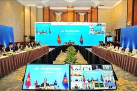 继续开展东盟与美国扩大经济合作倡议