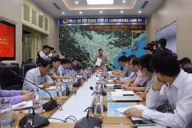 阮春强部长：不让人民陷入“幕天席地”的困境