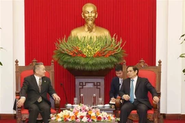 日本共产党代表团对越南进行工作访问