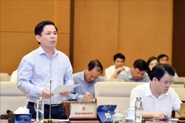 越南国会常委会第四十五次会议落幕