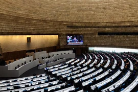 泰国众议院批准580亿美元的经济纾困计划