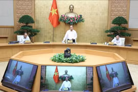 政府常务委员会就未来阶段机构及社会发展计划草案进行讨论