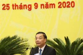 党建：朱玉英同志当选河内市人民委员会主席