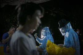新冠肺炎疫情：治愈出院病例1007例 无危重病例