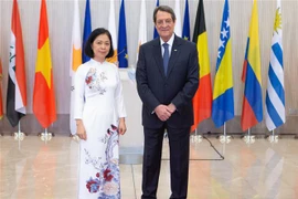 越南一向重视与塞浦路斯共和国的多方面关系