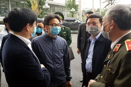 武德儋副总理视察广宁省新型冠状病毒感染的肺炎防控工作情况