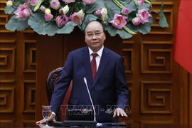 越南政府总理阮春福会见在越南投资兴业的韩国企业代表团 