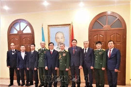 越南驻乌克兰大使馆举行越南人民军队成立76周年纪念活动
