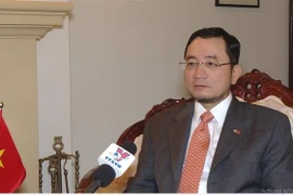 越南与加拿大的合作关系不断向前发展