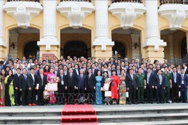 陈国旺：发展知识分子、科学家和文艺工作者队伍是党的重要战略任务