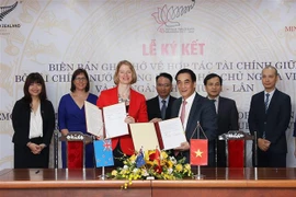 越南与新西兰签署财政合作备忘录