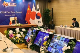 政府总理阮春福主持召开第23次东盟与中日韩领导人会议