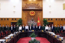 越南政府总理阮春福主持召开国家网络安全指导委员会首次会议