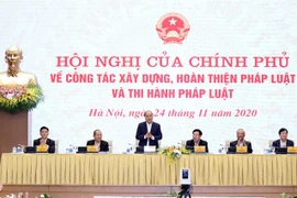 政府总理阮春福：处理好法律制定配合工作中存在的缺陷和不足