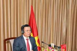 越南分享在财政收入下降阶段为应对新冠肺炎疫情采取的财政机制
