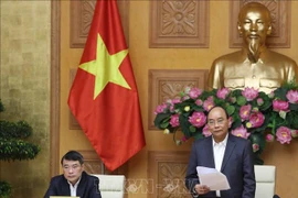 阮春福总理：采取果断措施，努力度过困难，着力促进生产