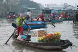 西南部地区水乡特色文化的代表——丐冷水上集市 