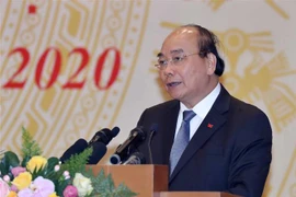 阮春福总理：越南拥有多家先进的电信和信息技术企业有足够能力参与电子政务建设