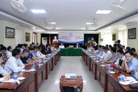 新冠肺炎疫情对老挝经营活动产生影响的研讨会在万象举行
