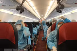 新冠肺炎疫情：在50个国家和地区的逾2.1万越南公民已安全回国
