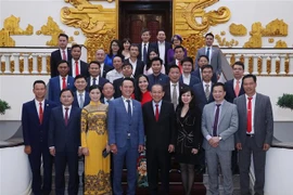 弘扬企业家的坚强不屈精神