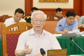 阮富仲：保持人民军队在民众心中的美好形象 