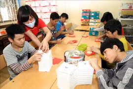 制定2021-2030年阶段，远期到2050年基层社会救助机构网络规划