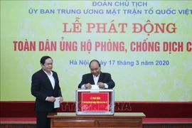 阮春福：进一步携手抗击新冠肺炎