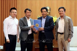 越通社为广南省灾民提供援助