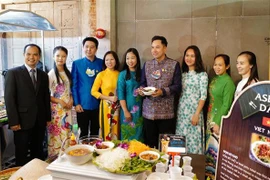 东盟各国美食推介活动是泰国居民品尝东盟各国特色美食的良好机会
