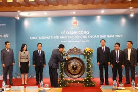 越南证券交易所举行2020年开市敲锣仪式