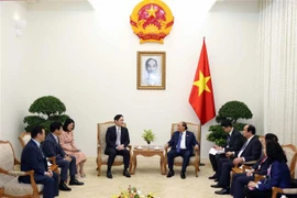 越南政府总理阮春福会见三星集团副总裁李在镕